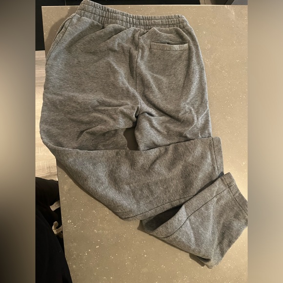 Jordan joggers - Picture 2 of 4